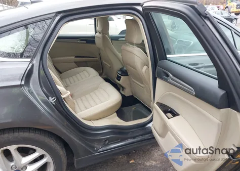 2015 Ford Fusion Se from USA, damaged, VIN 1FA6P0H72F5117345